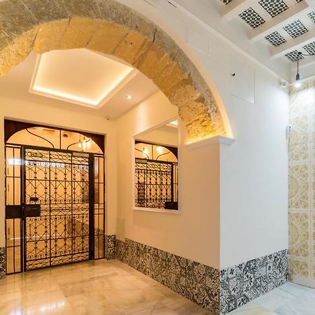 Apartamento Entrecatedrales 2 Кадис Екстериор снимка